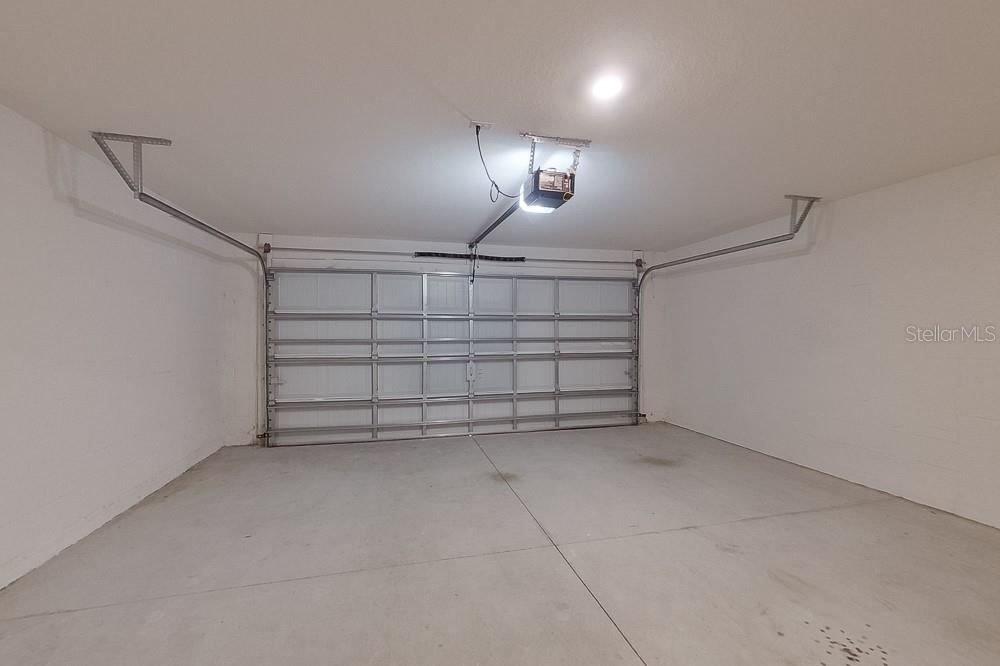 SPRING RIDGE - Residential Lease