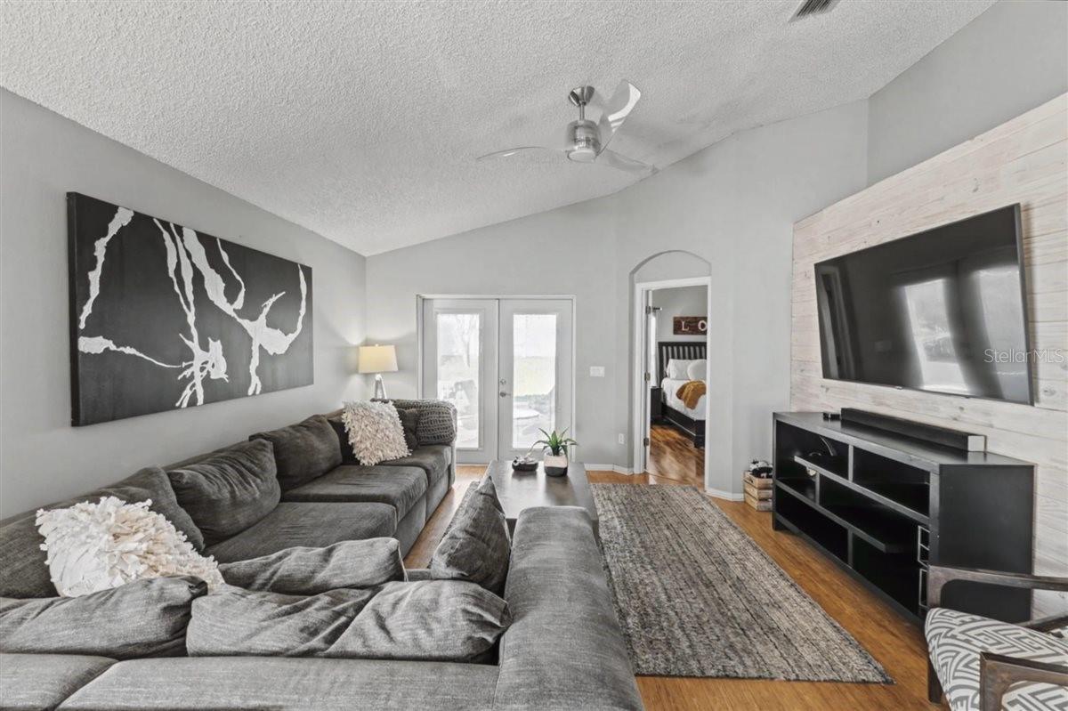 SPRING RIDGE PH 03 43/65 - Residential