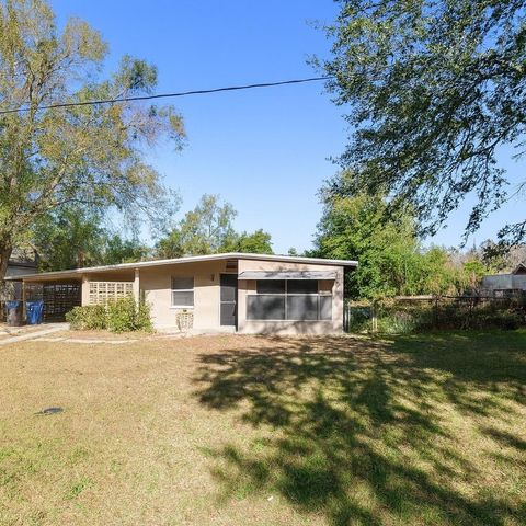 8210 FIR DRIVE TAMPA FL 33619