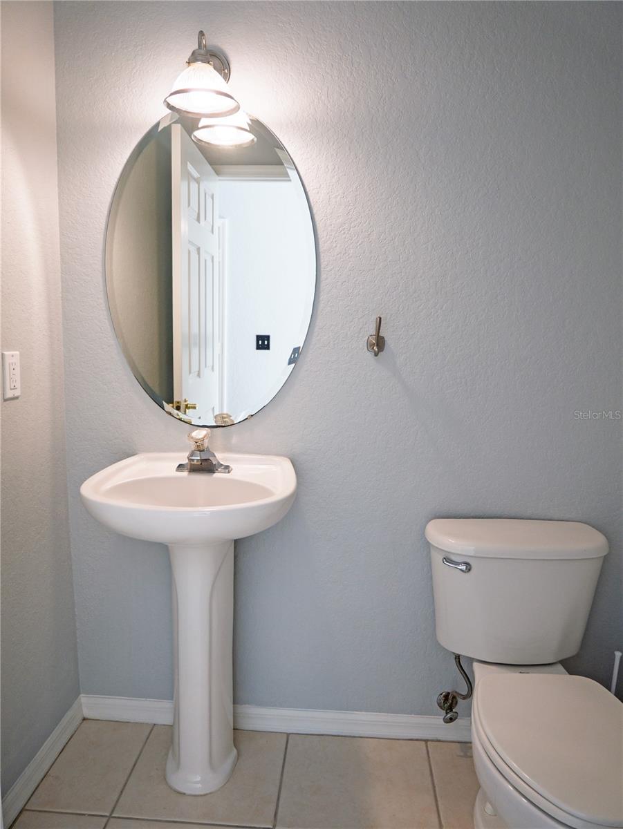 LONE PALM BEACH CONDO - Residential