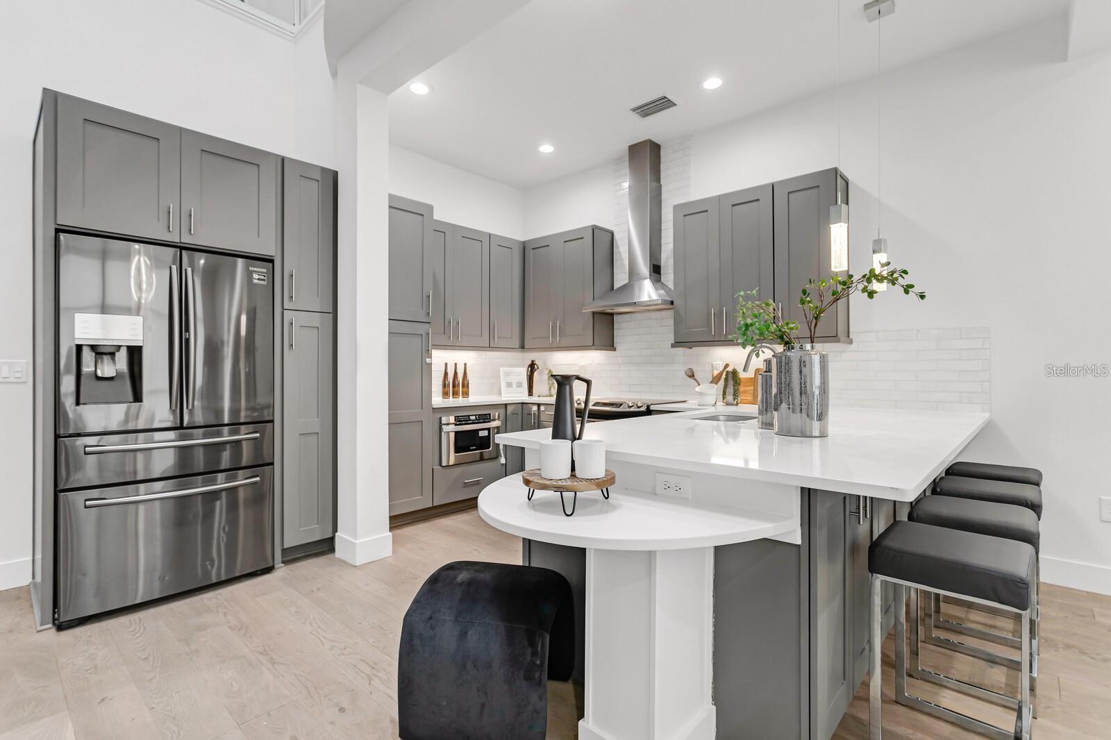 CARROLLWOOD CROSSINGS 2 - Residential Lease