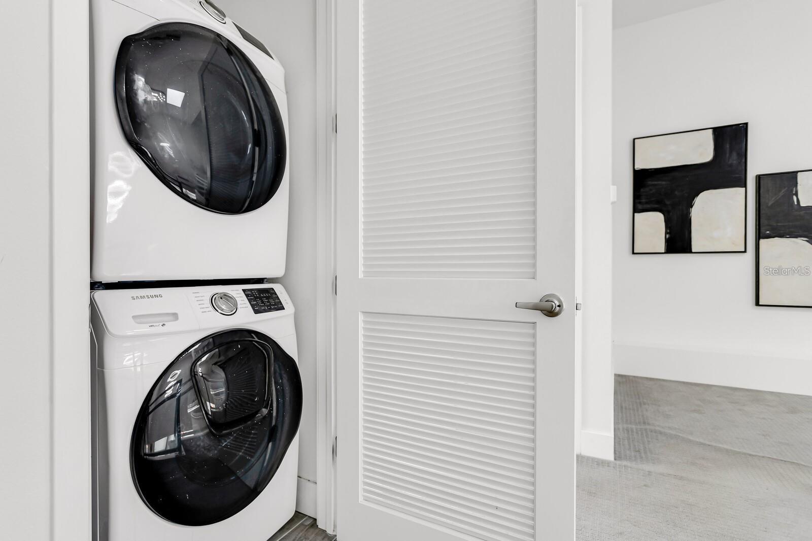 CARROLLWOOD CROSSINGS 2 - Residential Lease