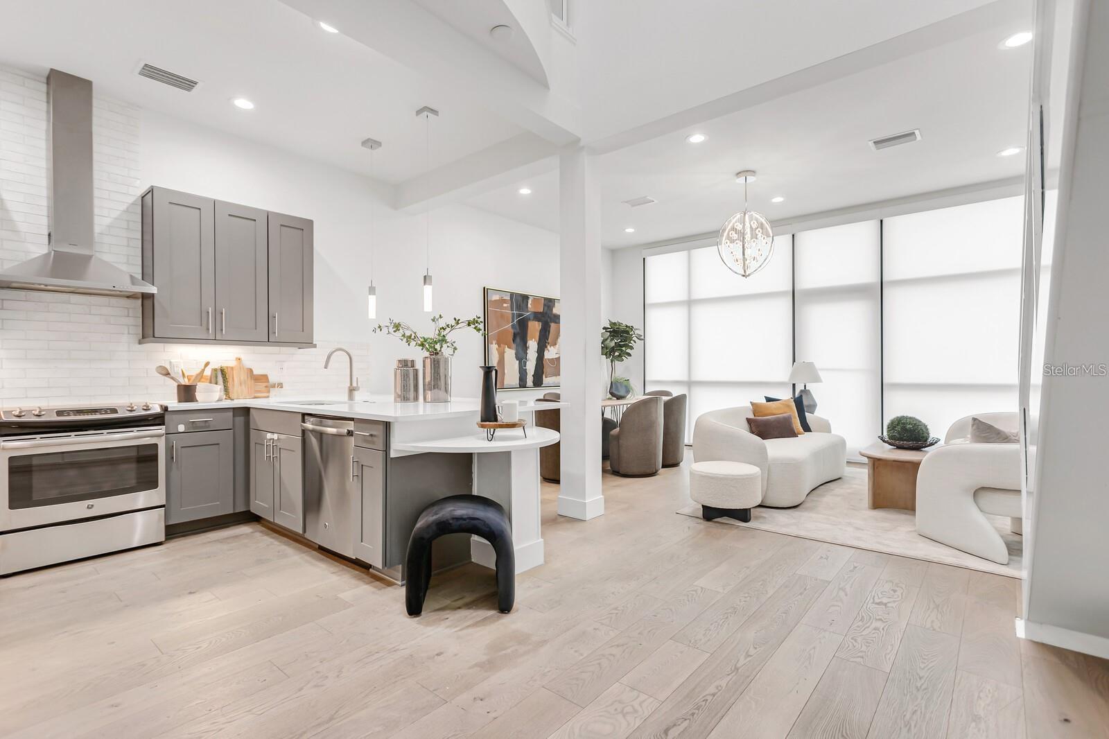 CARROLLWOOD CROSSINGS 2 - Residential Lease