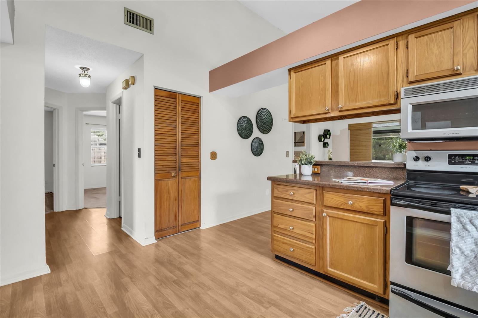 HAMPTON PARK UNIT NO 1 - Residential