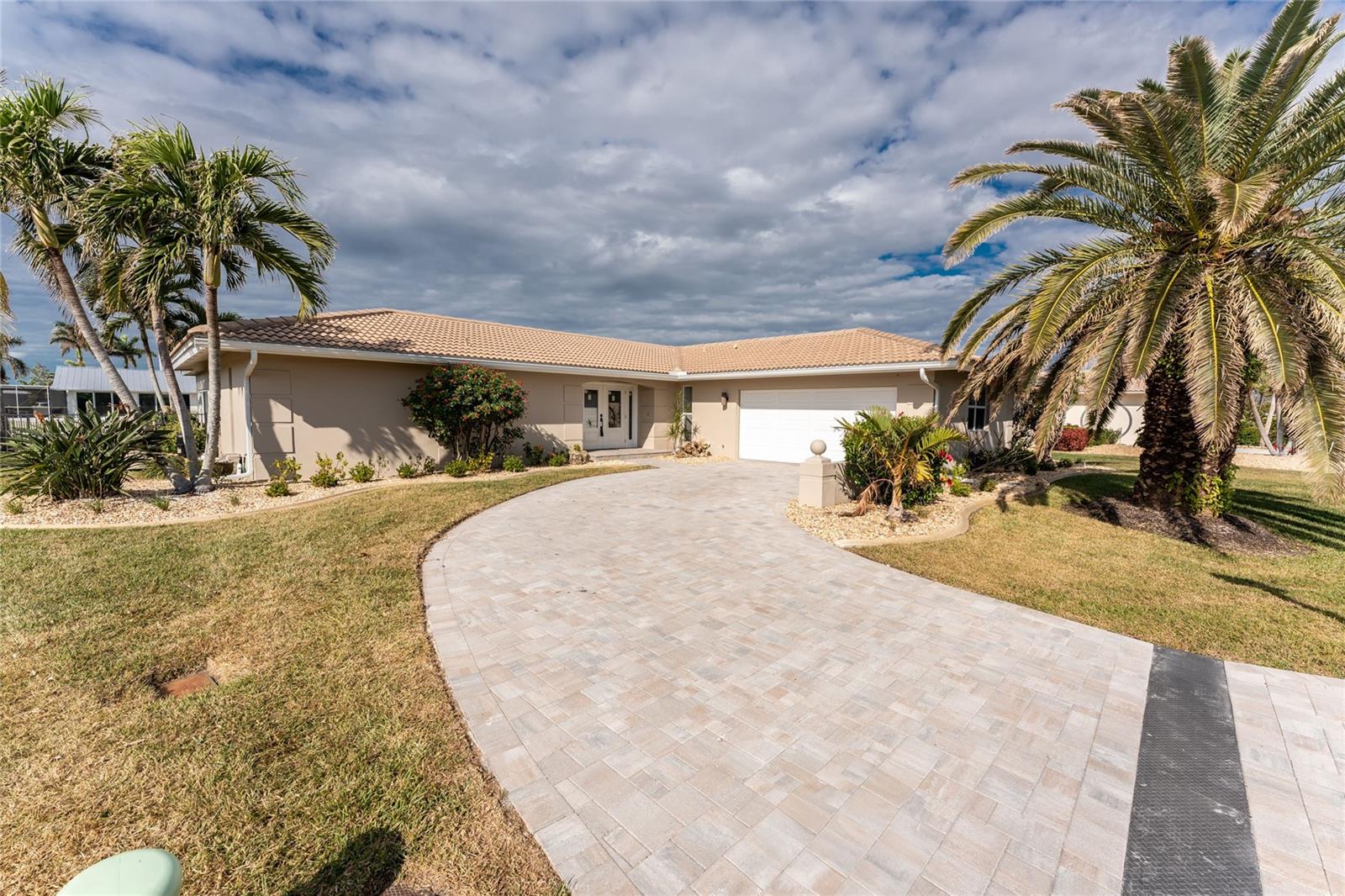 PUNTA GORDA ISLES SEC 14 - Residential