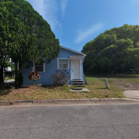 Photo of 2031 Warrens Avenue, Maitland, FL 32751 (MLS # O6310569)