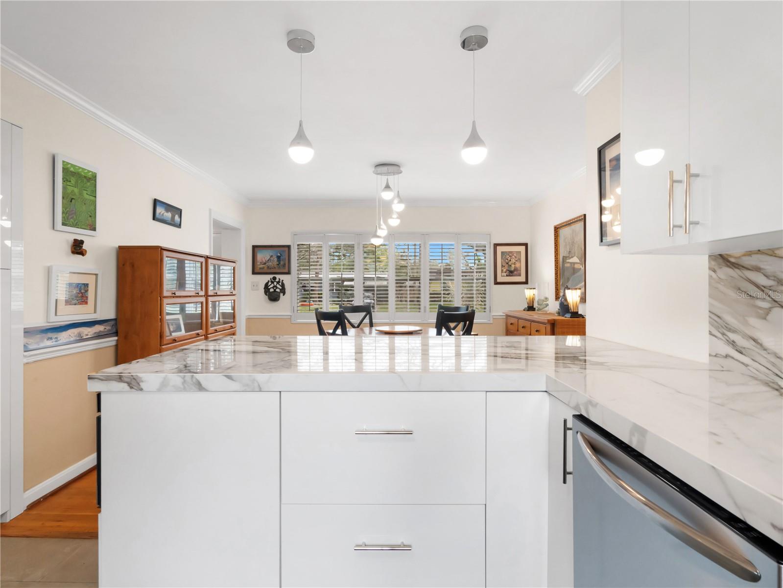 CRESTWOOD ESTATES - Residential