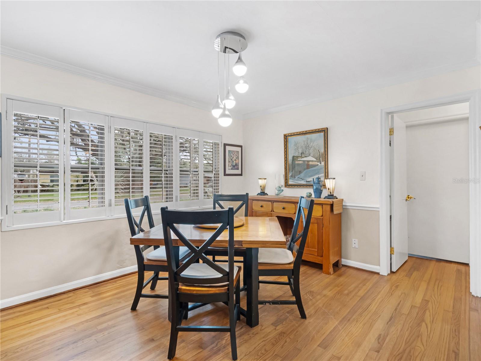 CRESTWOOD ESTATES - Residential