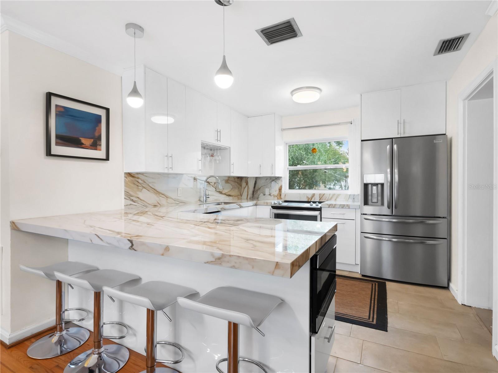 CRESTWOOD ESTATES - Residential