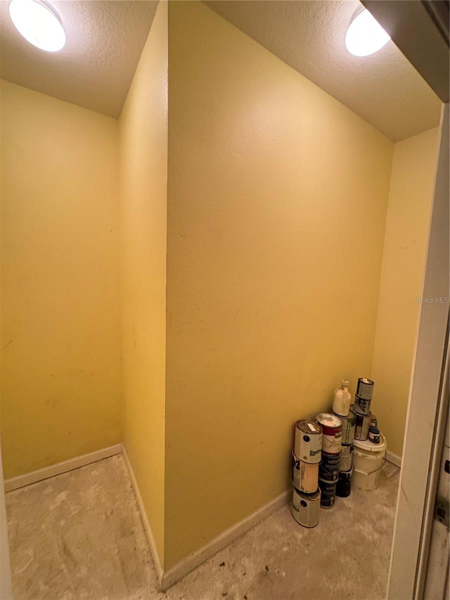 GRAND KEY A CONDO - Residential Lease