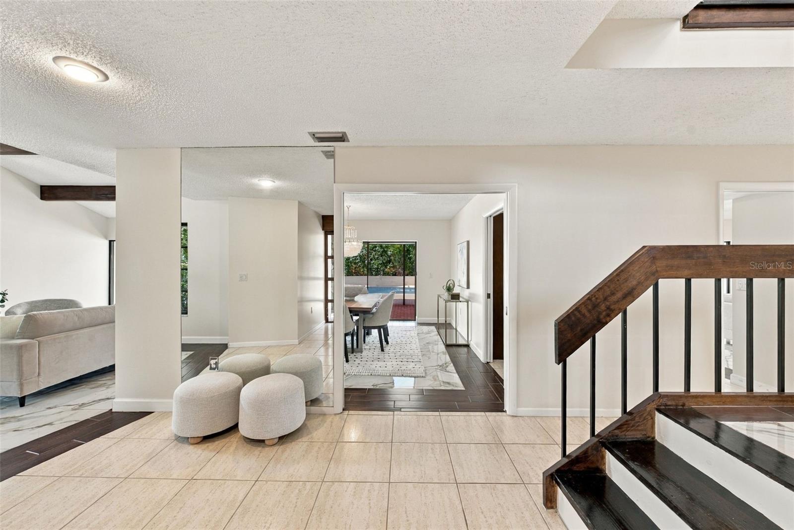 2924 TORREY PINES COURT