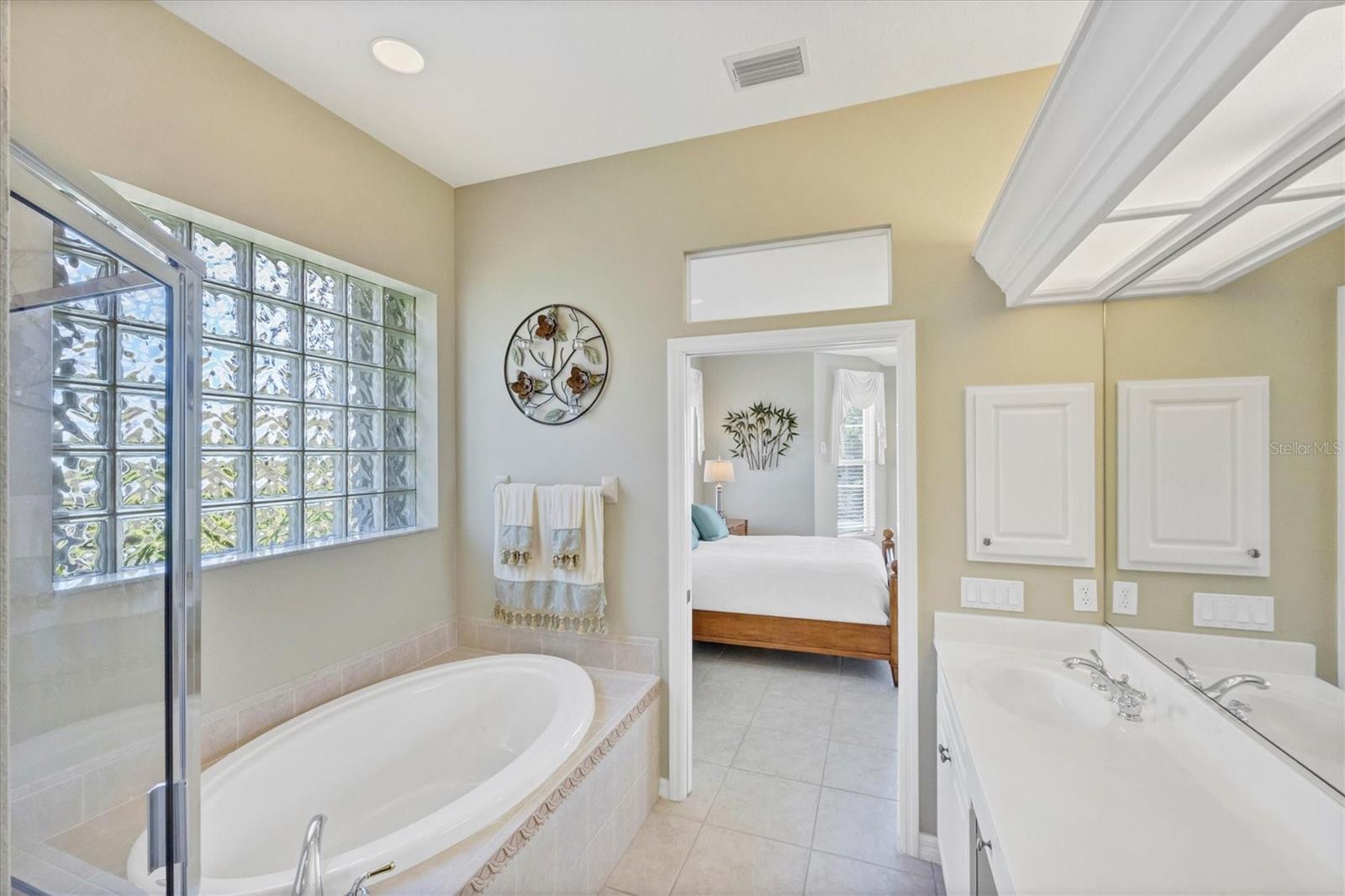 SAWGRASS - Residential