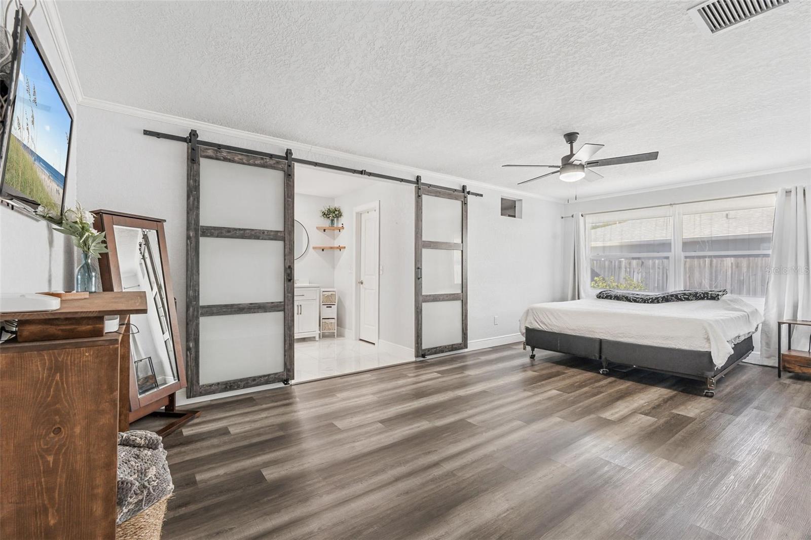 SPRING OAKS UNIT 5 - Residential