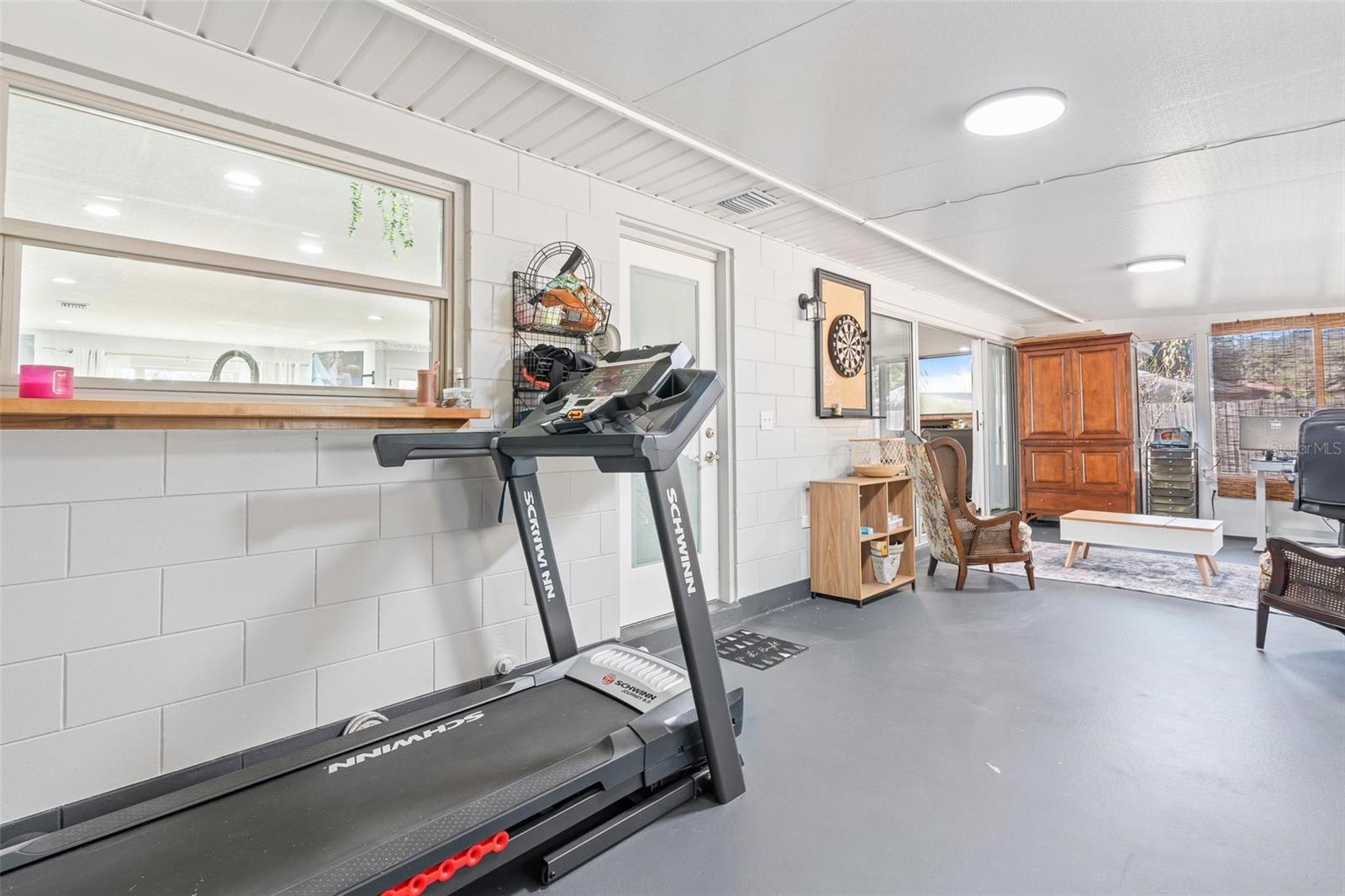 SPRING OAKS UNIT 5 - Residential