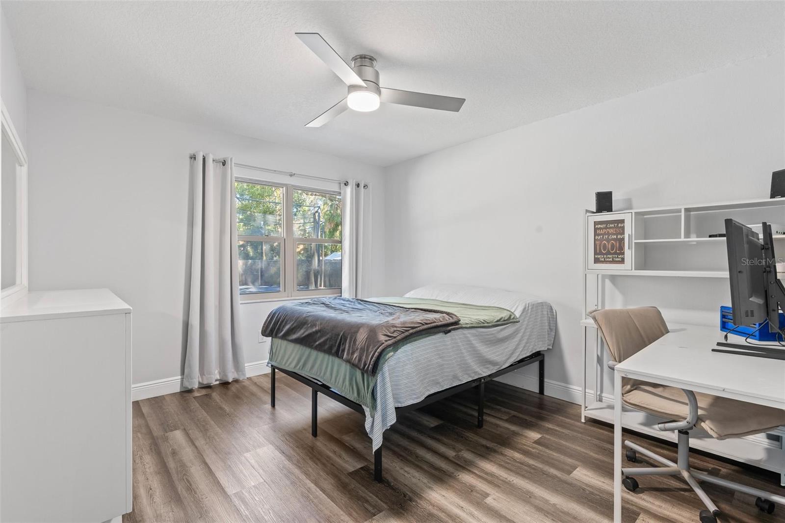 SPRING OAKS UNIT 5 - Residential