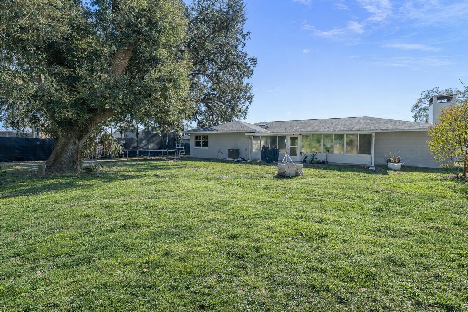 SPRING OAKS UNIT 5 - Residential