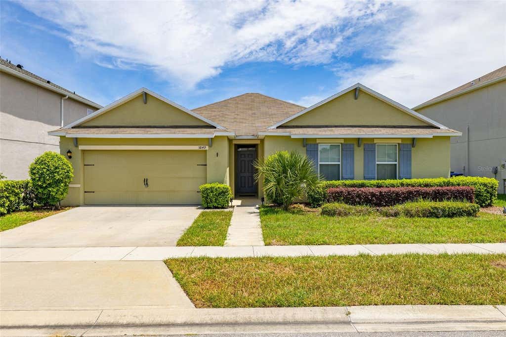 Photo of 3849 Broadlands Lane, Orlando, FL 32824 (MLS # S5151546)