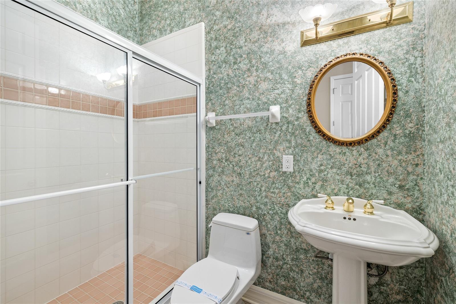 TOREY PINES - Residential