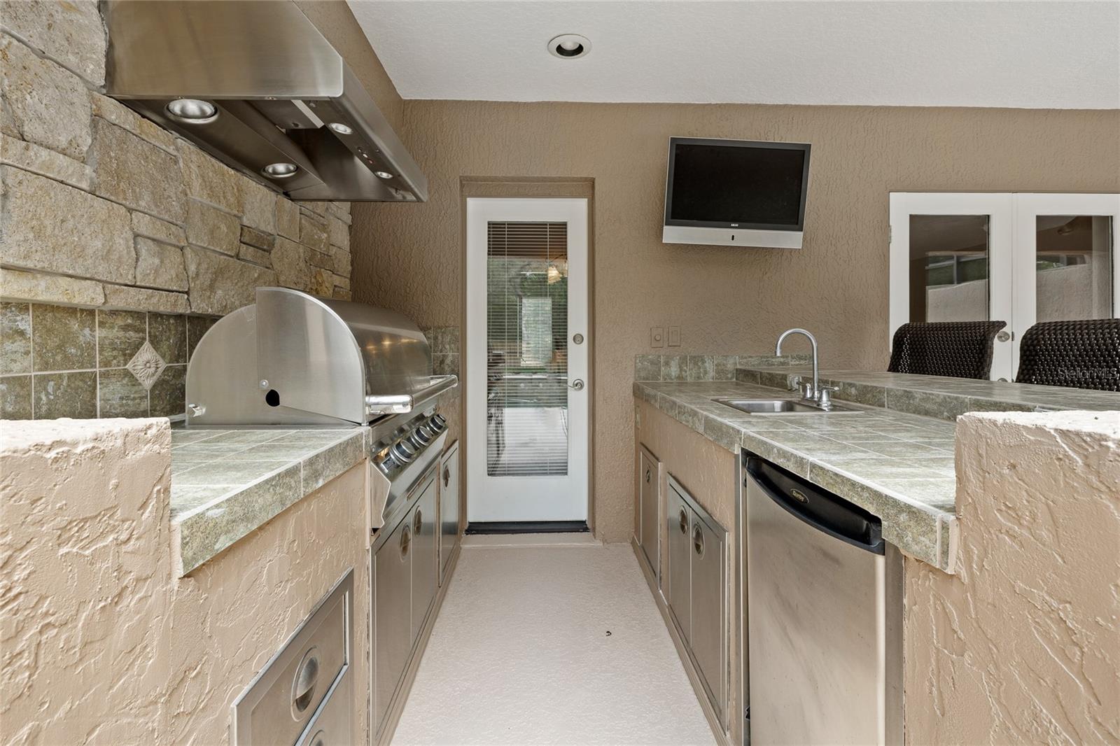 TOREY PINES - Residential