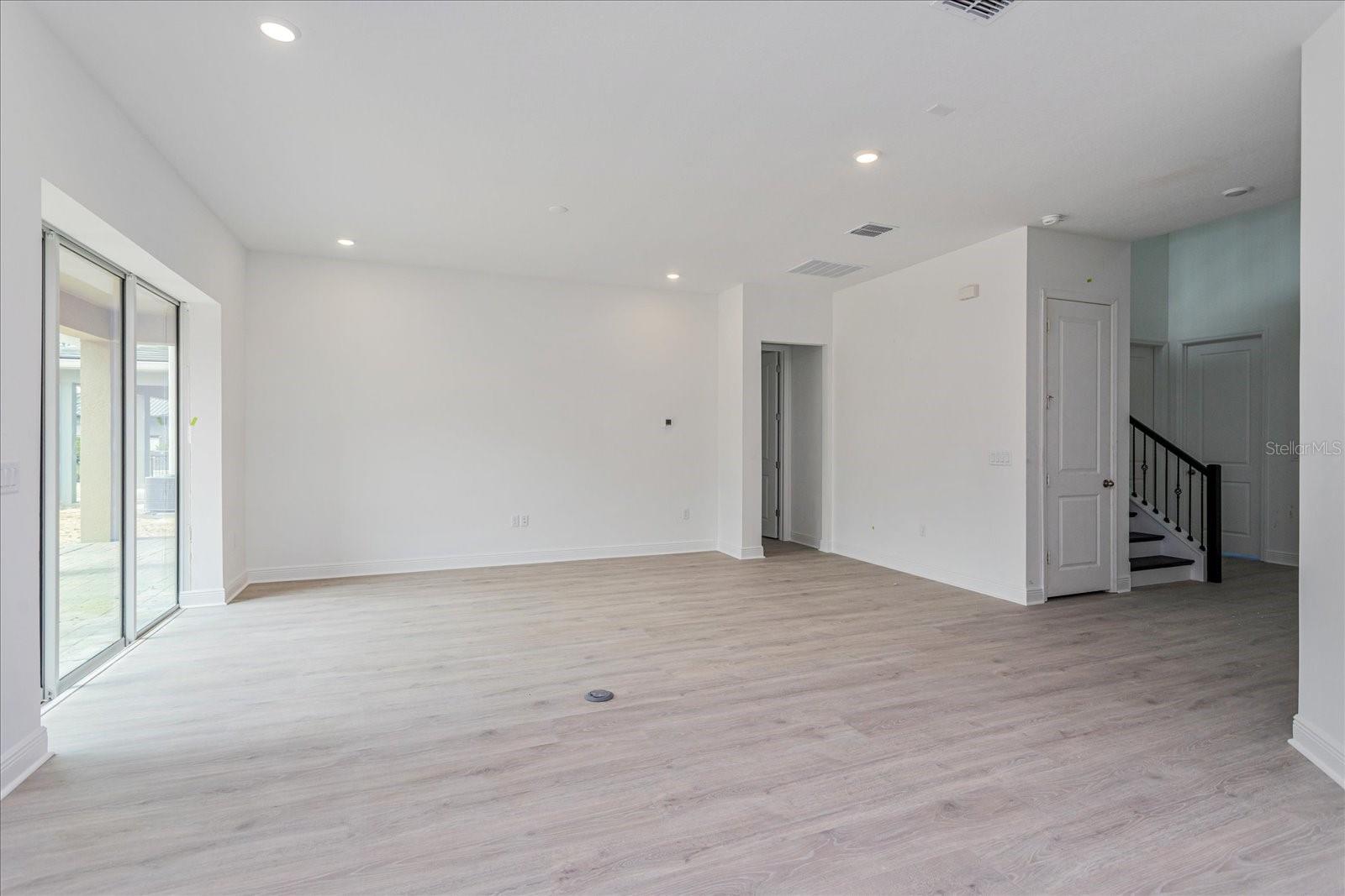PALMS AT WINDERMERE - Residential