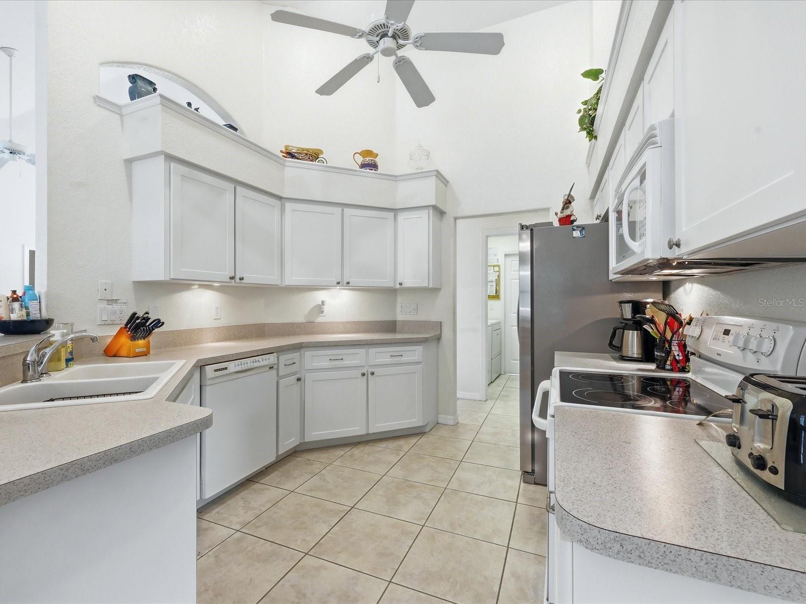 ROTONDA WEST LONG MEADOW - Residential