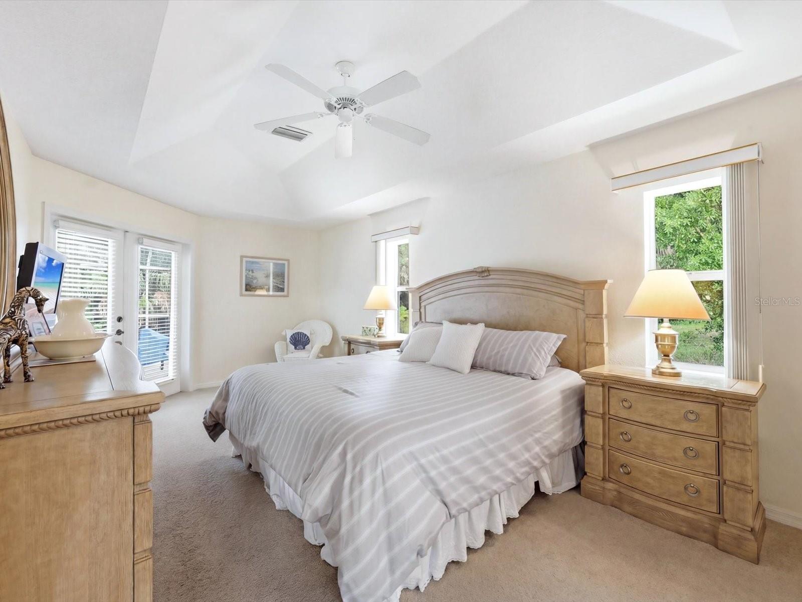 ROTONDA WEST LONG MEADOW - Residential