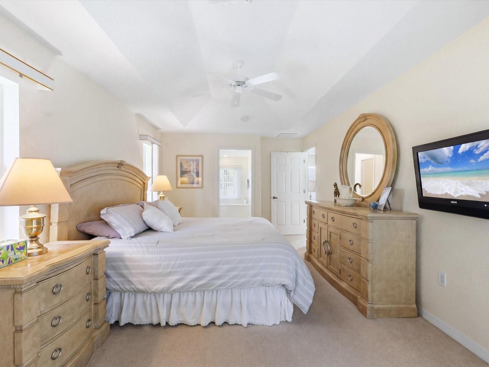 ROTONDA WEST LONG MEADOW - Residential