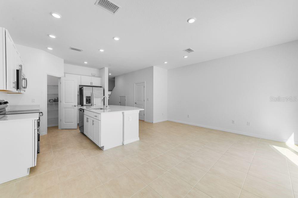 VINTERRA TOWNHOMES - Residential