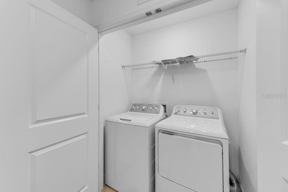 VINTERRA TOWNHOMES - Residential