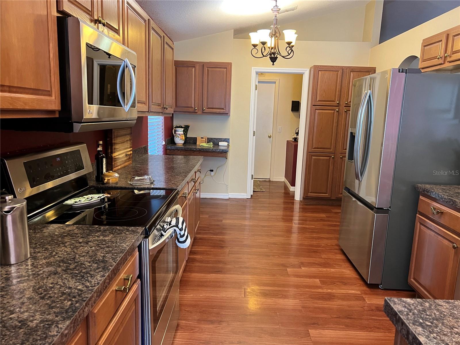 VILLAGES AT AVALON PH 2B EAST - Residential Lease