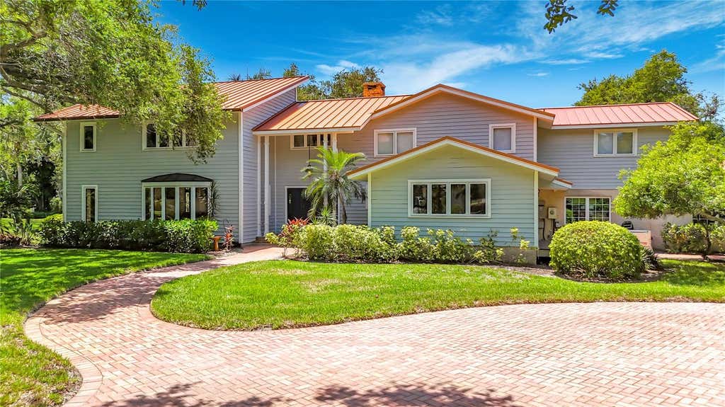 Photo of 8005 17th Avenue W, Bradenton, FL 34209 (MLS # A4697769)