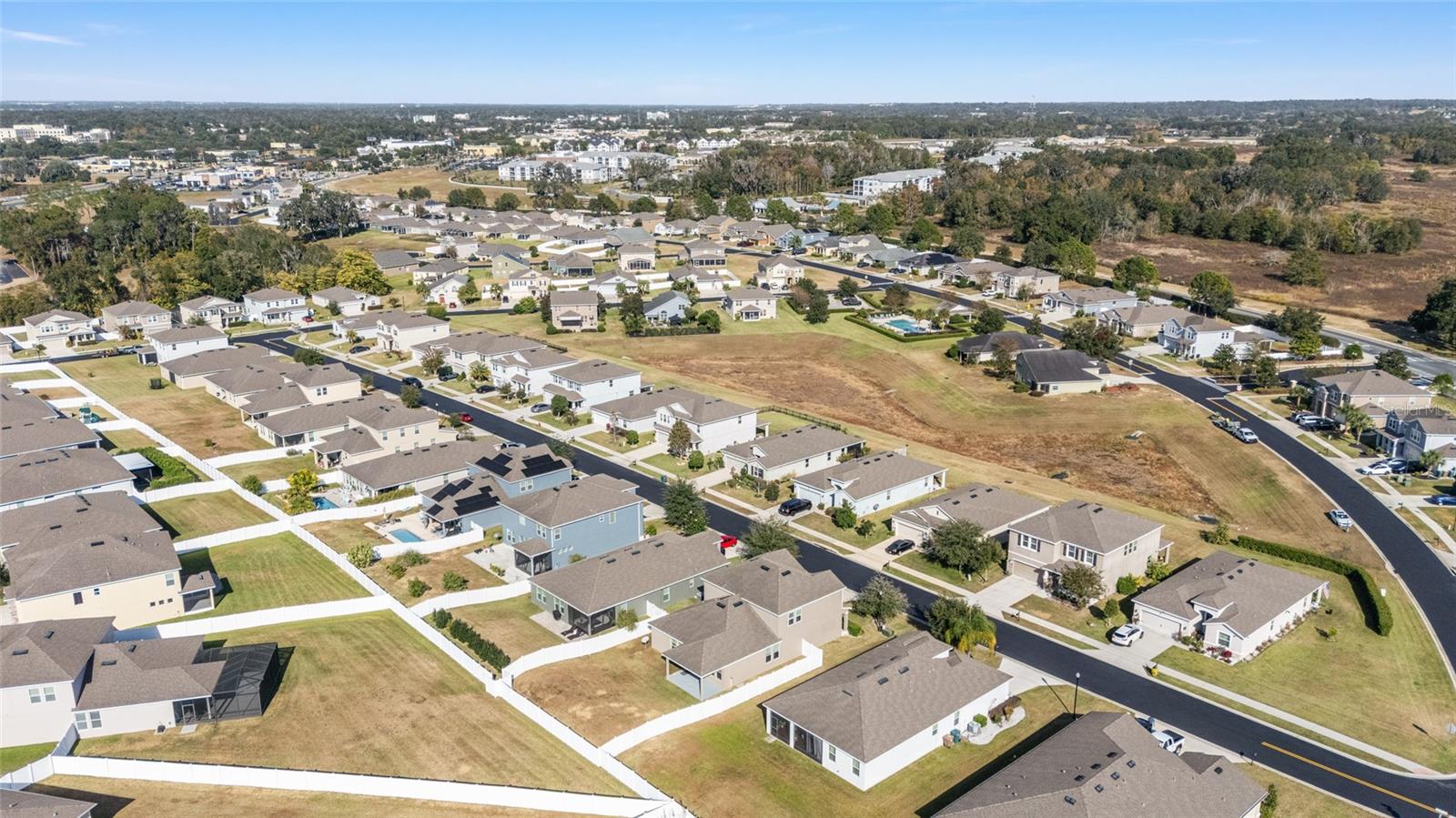 MEADOWS OF HEATHBROOK - Residential