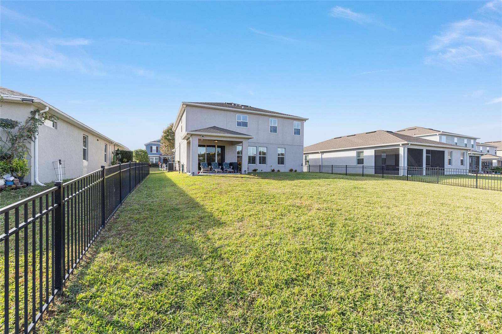 MEADOWS OF HEATHBROOK - Residential