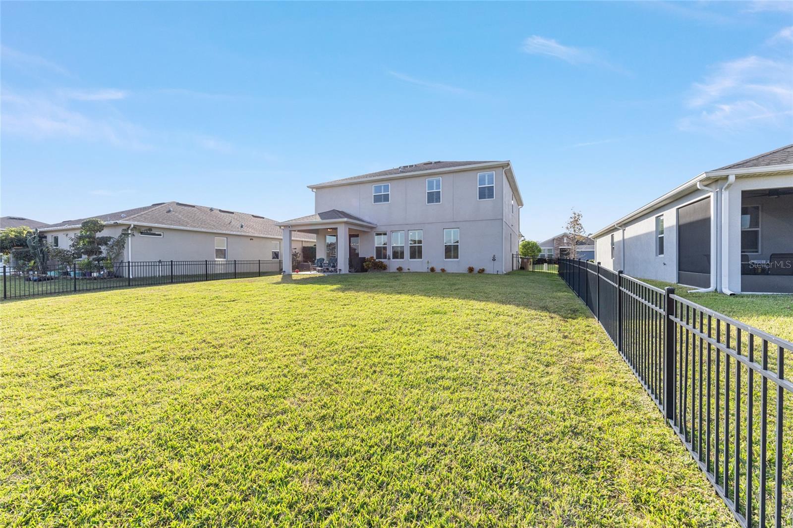 MEADOWS OF HEATHBROOK - Residential