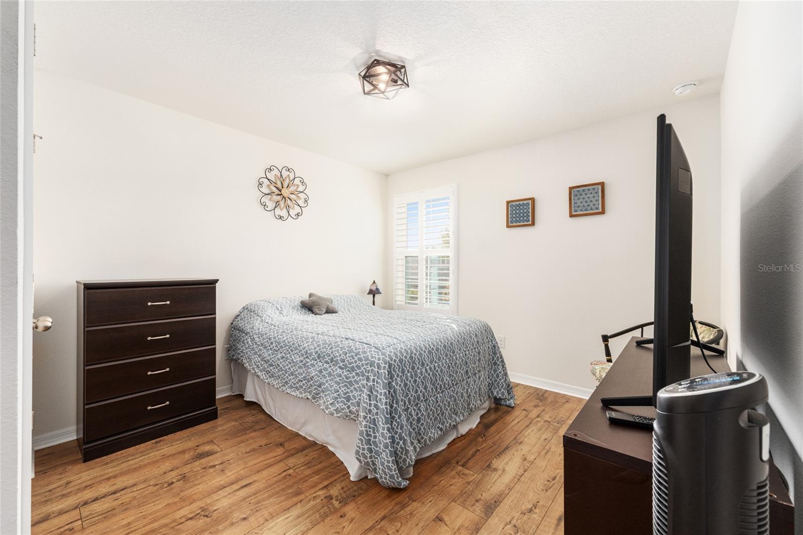 MEADOWS OF HEATHBROOK - Residential