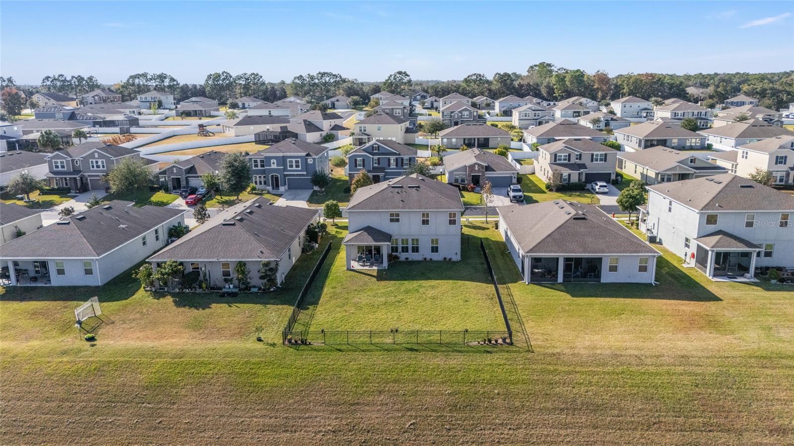 MEADOWS OF HEATHBROOK - Residential