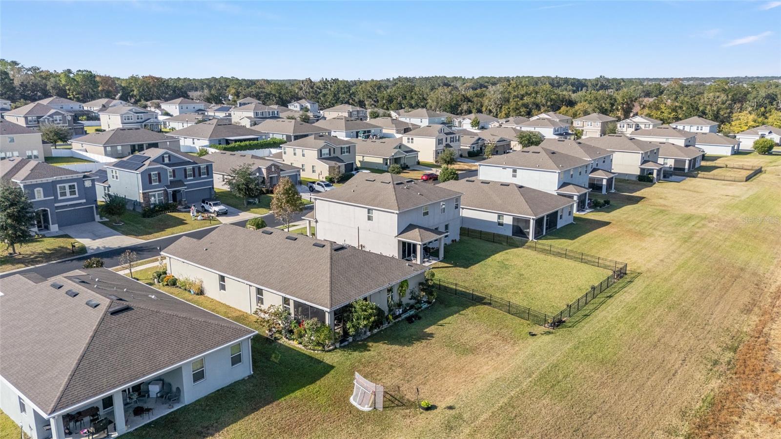 MEADOWS OF HEATHBROOK - Residential