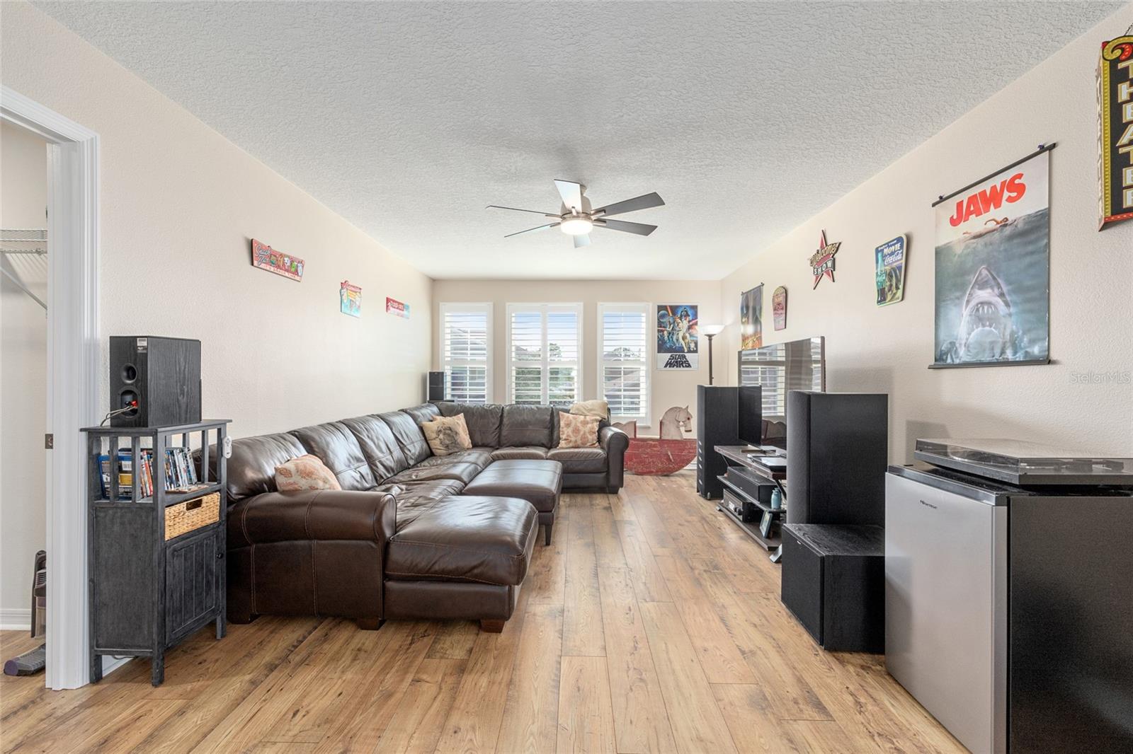 MEADOWS OF HEATHBROOK - Residential