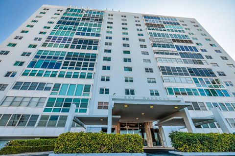 7200 SUNSHINE SKYWAY LANE S 3D ST PETERSBURG FL 33711