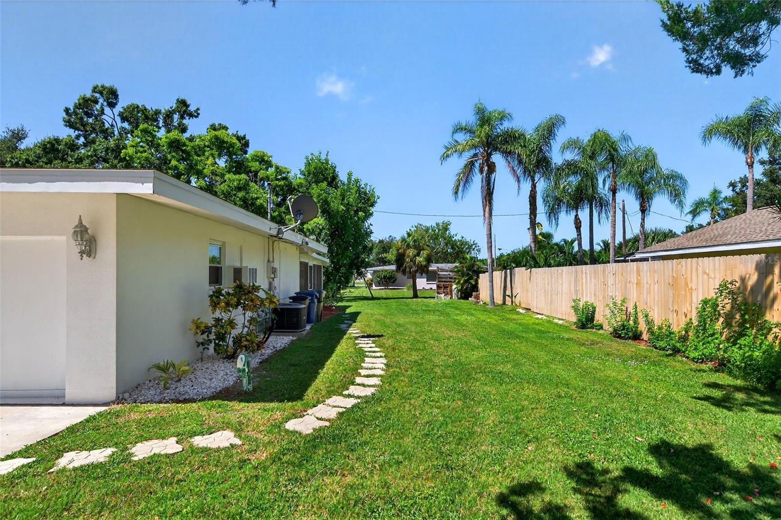 RIVERWOOD PARK RESUB - Residential