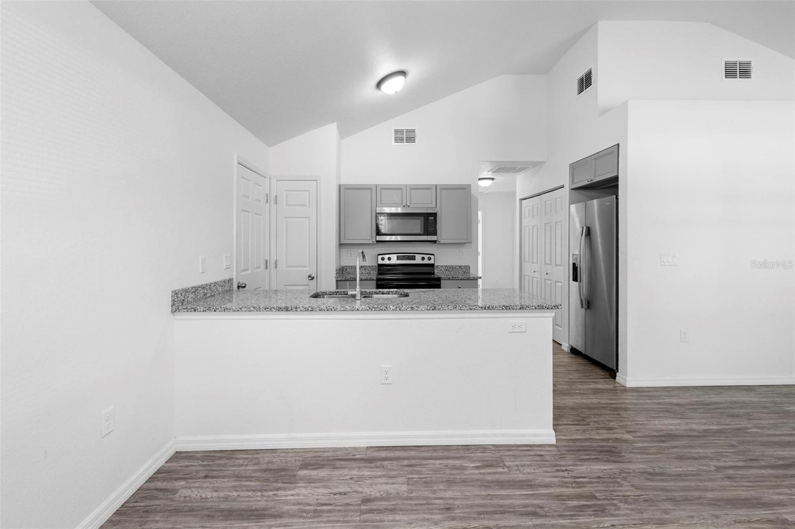 RAINBOW PARK UN #2 - Residential