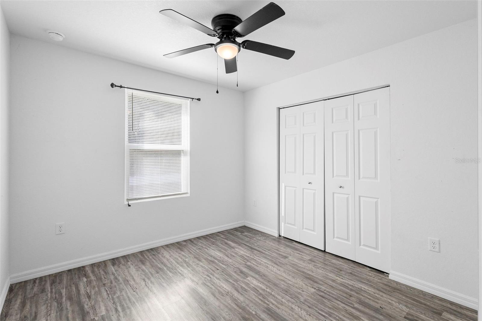 RAINBOW PARK UN #2 - Residential