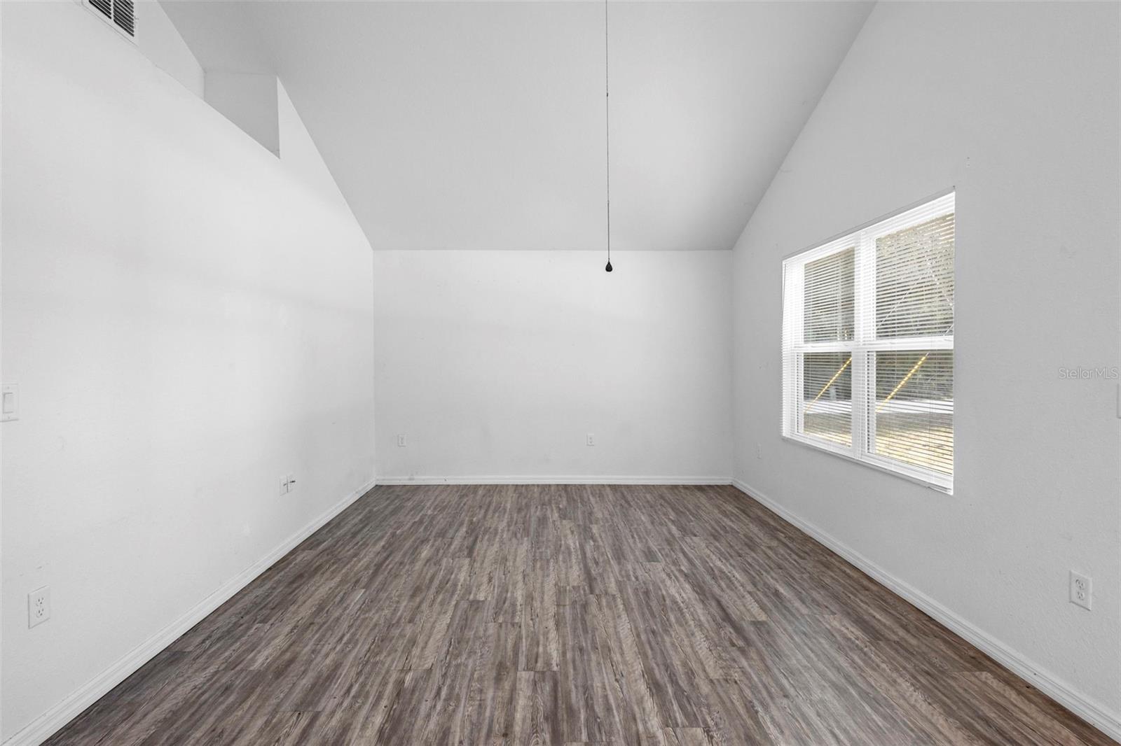 RAINBOW PARK UN #2 - Residential