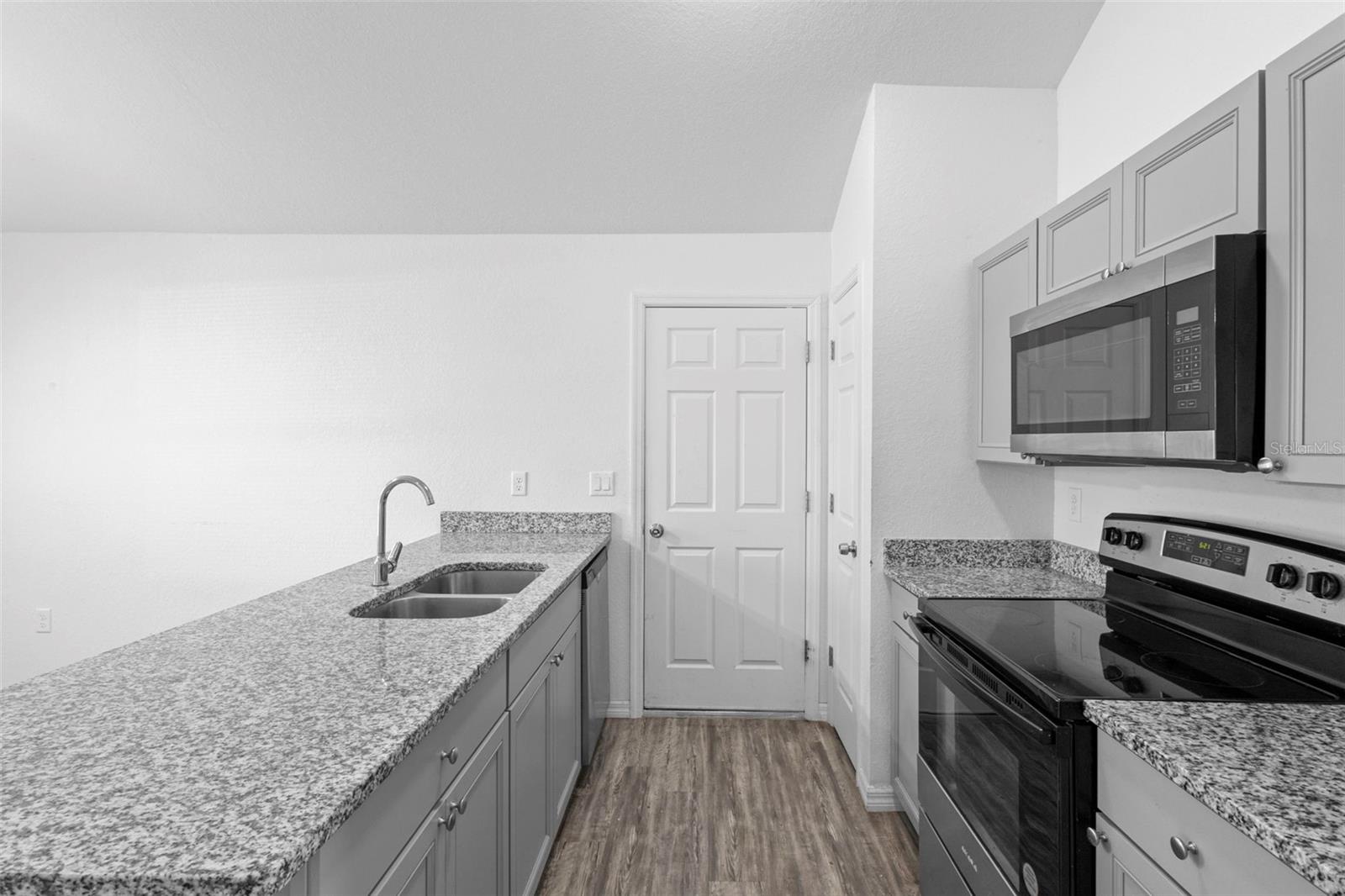 RAINBOW PARK UN #2 - Residential