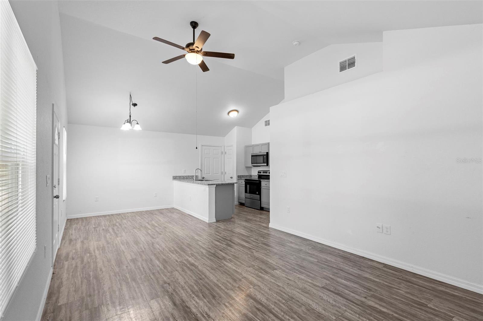 RAINBOW PARK UN #2 - Residential