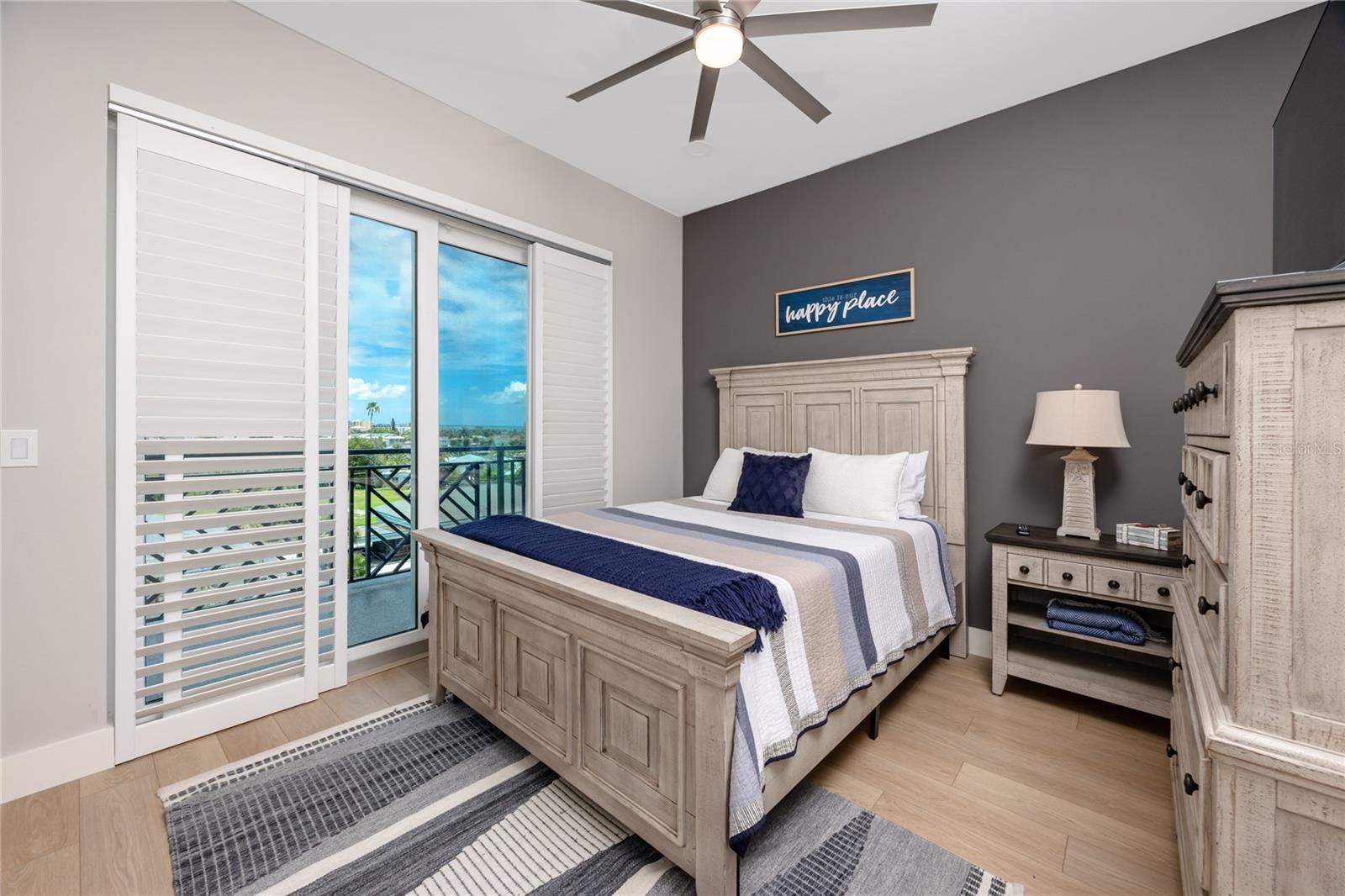 HARBOR AT TOWN CENTER CONDO - Residential