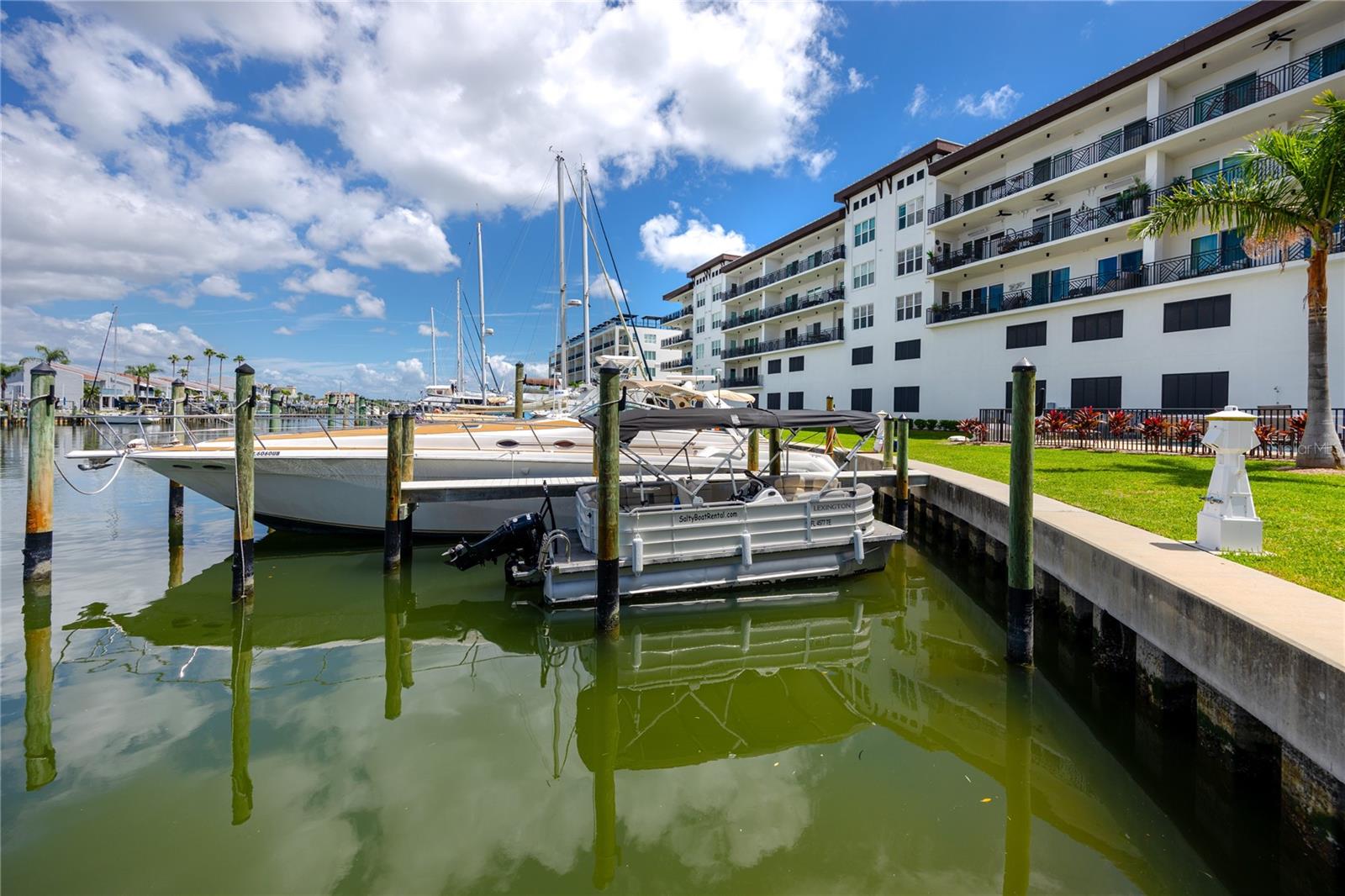 HARBOR AT TOWN CENTER CONDO - Residential