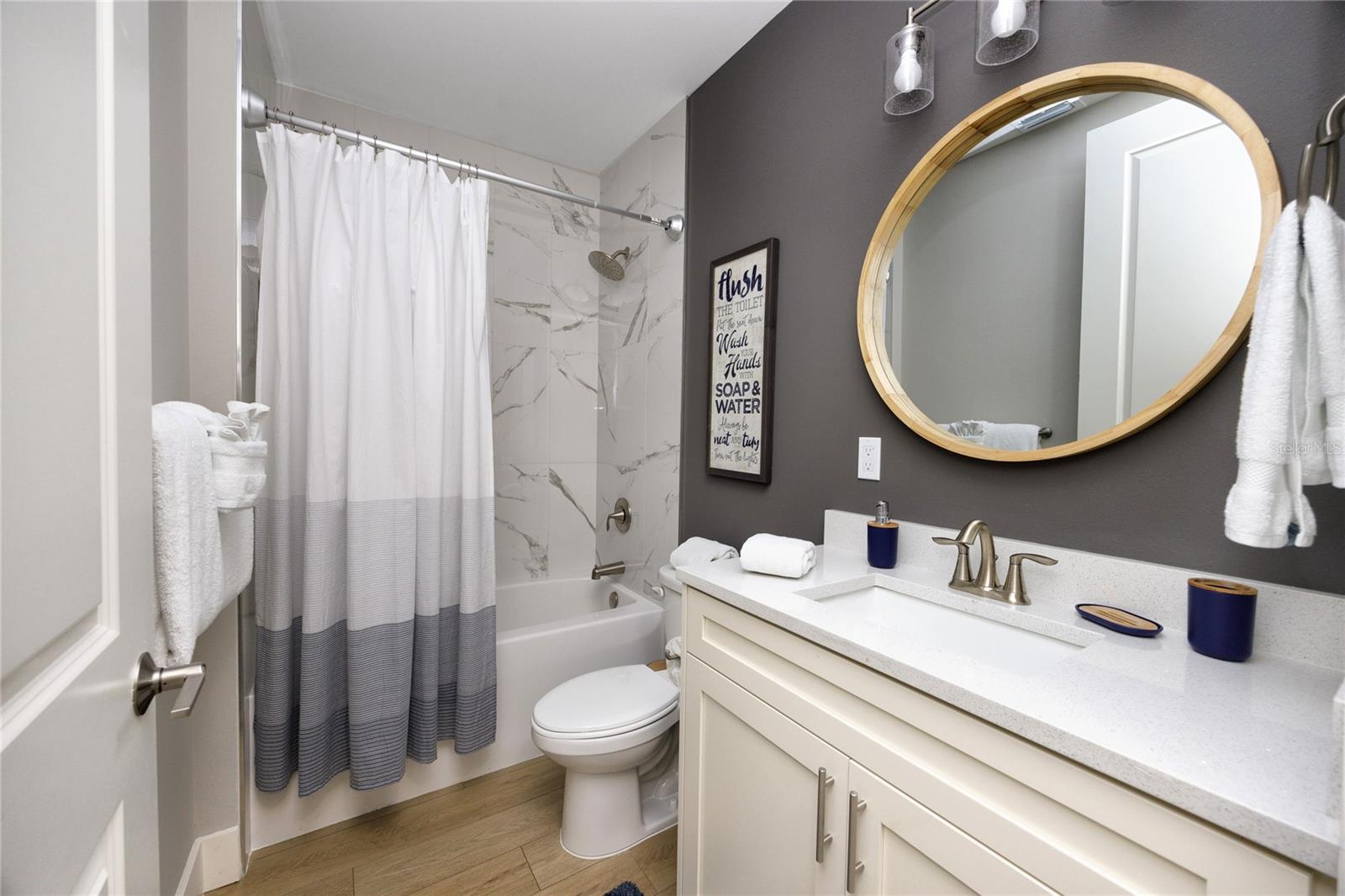 HARBOR AT TOWN CENTER CONDO - Residential