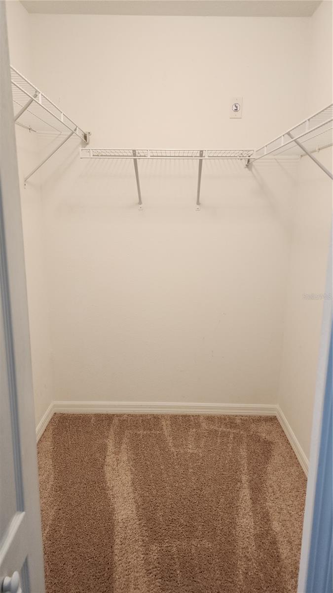 AMBERLEE TWNHMS - Residential