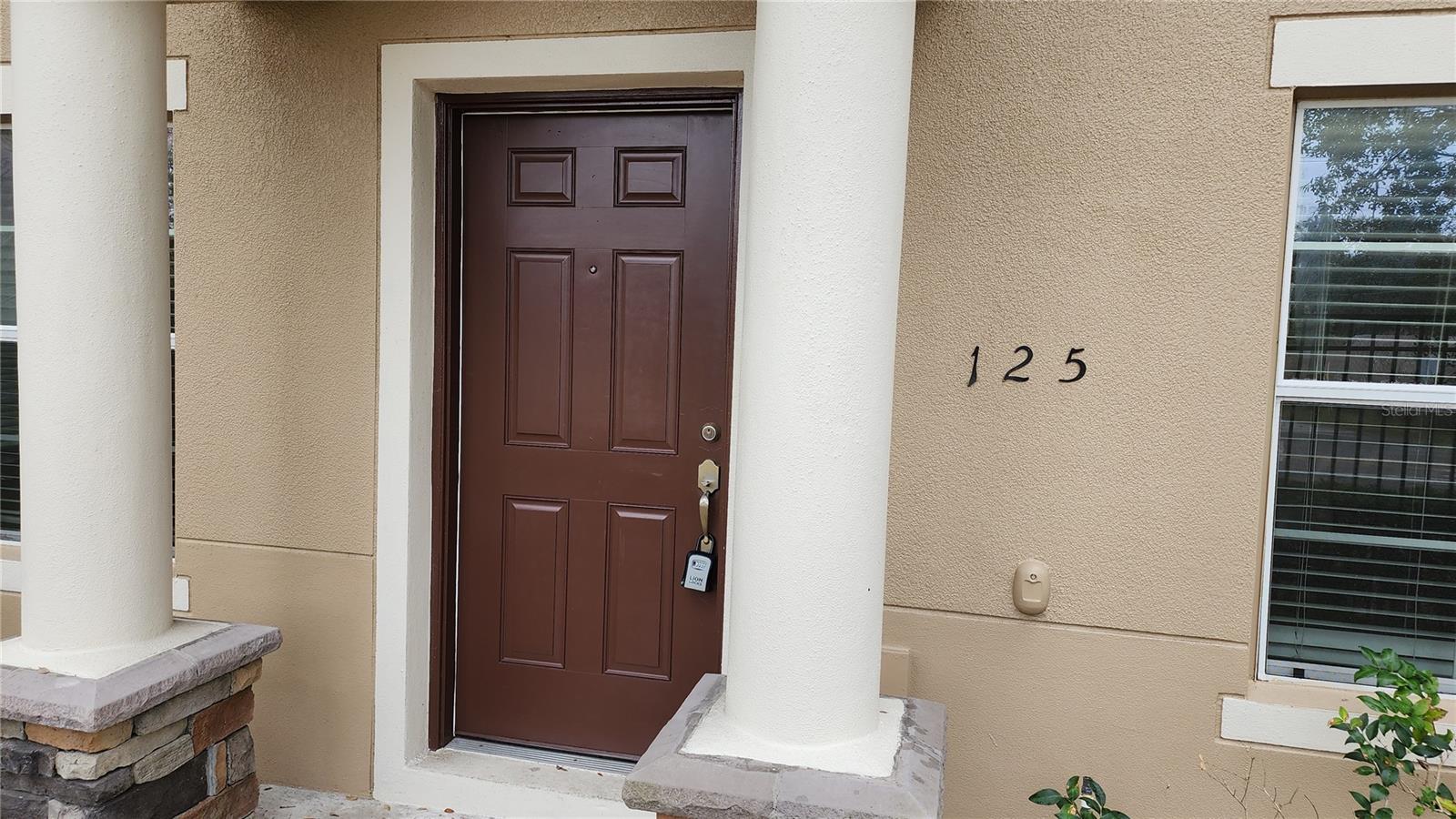 AMBERLEE TWNHMS - Residential